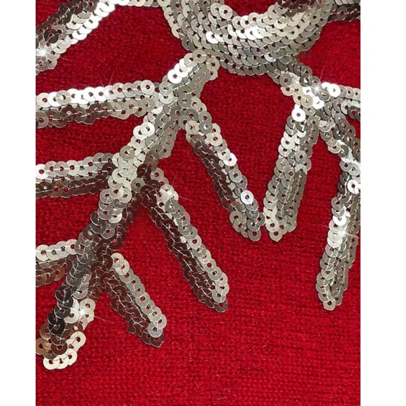 Red Long Sweater Sequin Snowflake Appliqué Round Neck, Knit Pullover - Picture 7 of 8